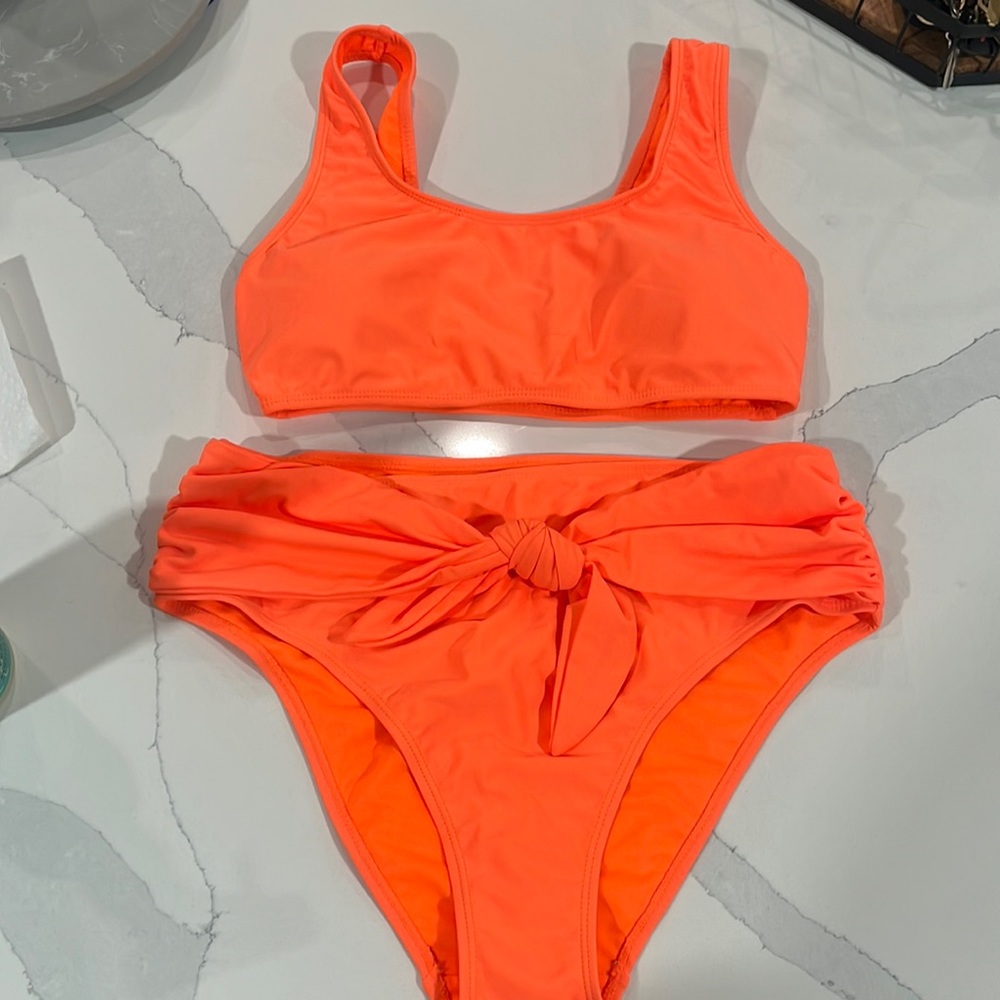 ✨SALE!✨ NWOT - Cabana Del Sol - Orange 2 Piece Swimsuit - Tie Highwaisted Bottom